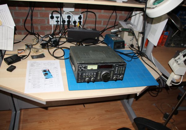 Icom IC-R7000